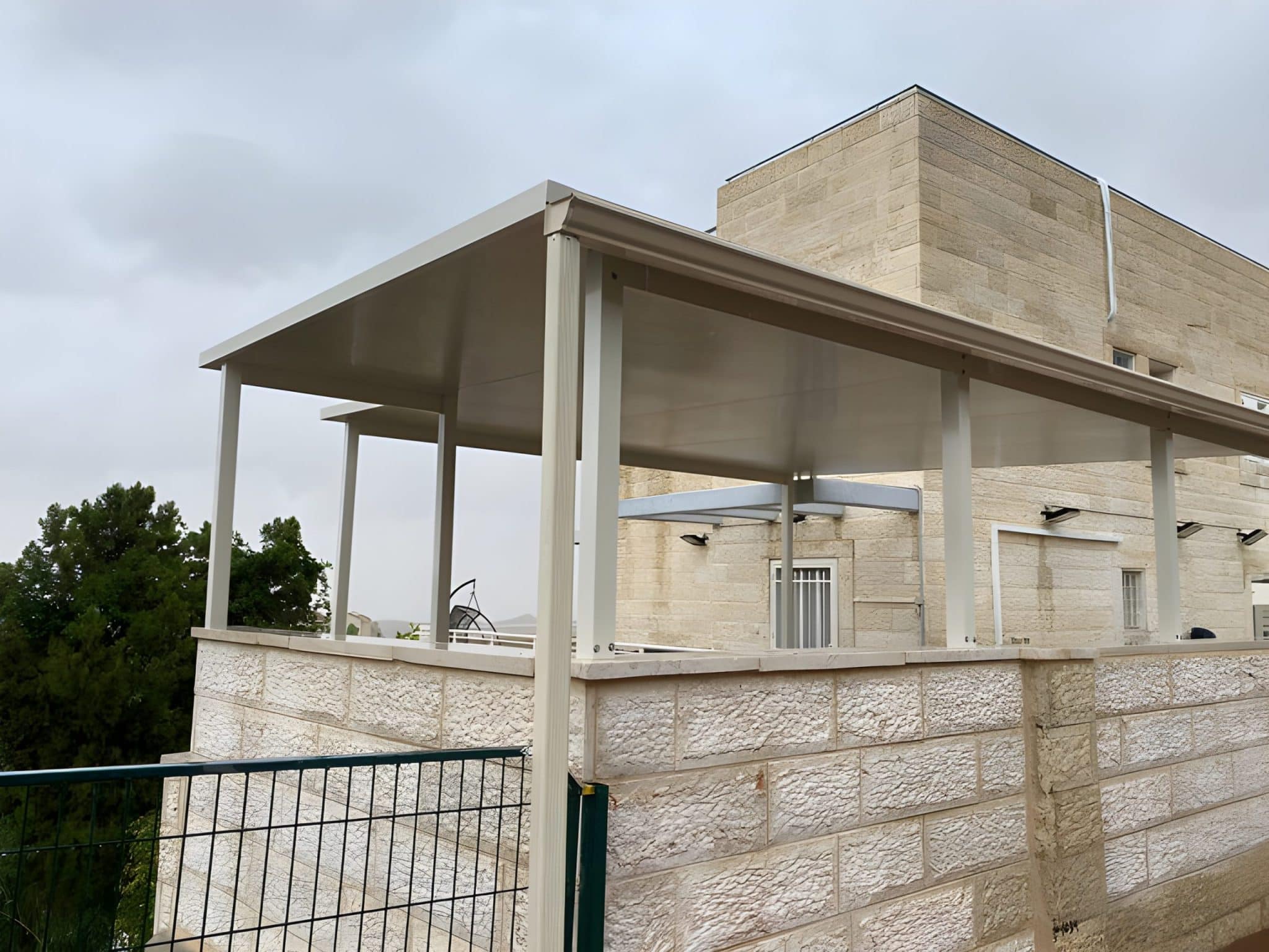 פאנל אלומיניום מבודד